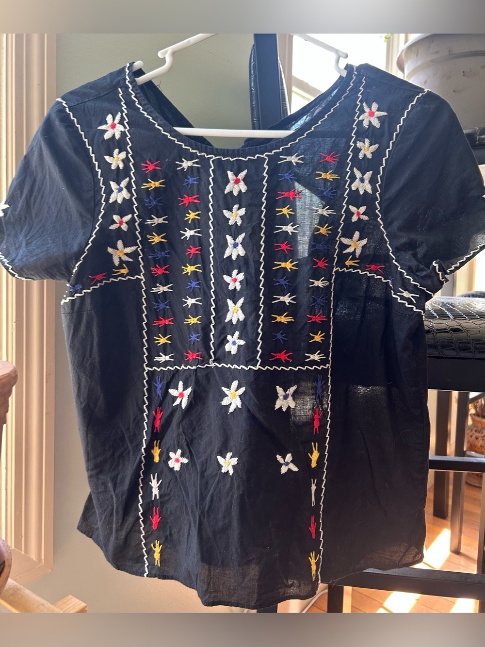Madewell Embroidered tie-back cut out top - Picture 2 of 16